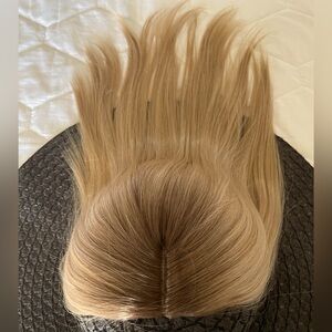 New hair topper NWOT